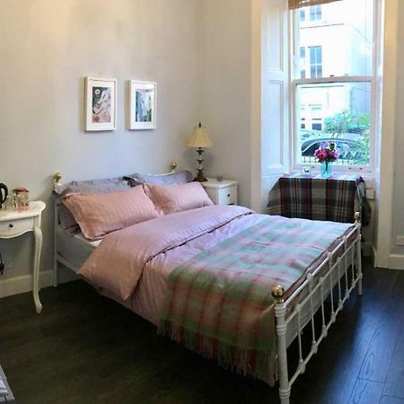Goodtime Edinburgh EDI Exterior photo